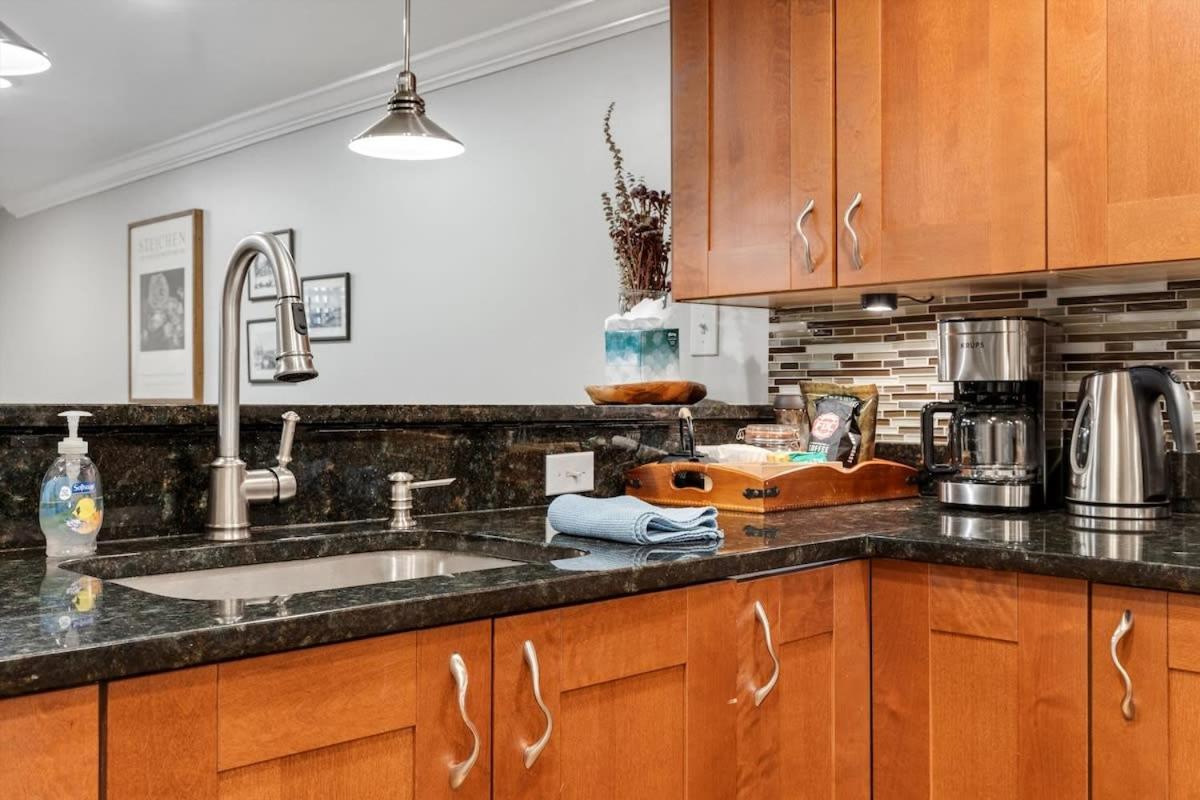 Entire 1-Br Apt In Noma Eckington Washington Bagian luar foto